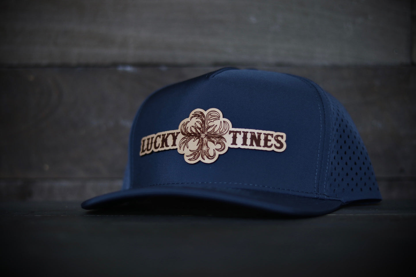 LUCKY FOUR-NAVY PERFORMANCE HAT