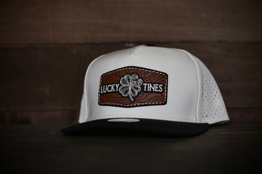 LUCKY TOPO-WHITE/BLACK PERFORMANCE HAT